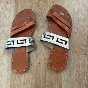 Stylish Tan and Gold Women's Sandals